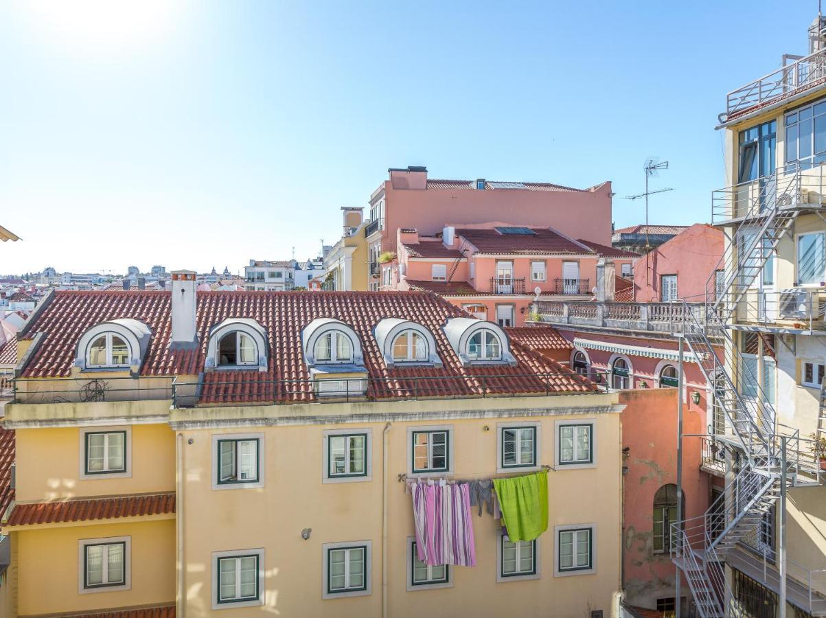 Principe Real Charming Garden View Flat At The Heart Of Lisbon Apartman Kültér fotó