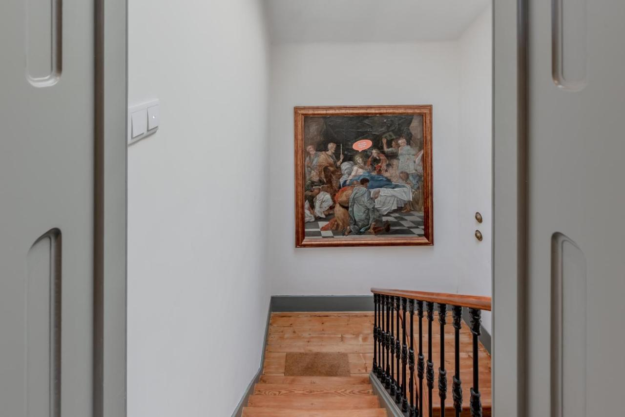 Principe Real Charming Garden View Flat At The Heart Of Lisbon Apartman Kültér fotó