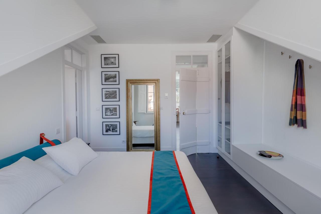 Principe Real Charming Garden View Flat At The Heart Of Lisbon Apartman Kültér fotó